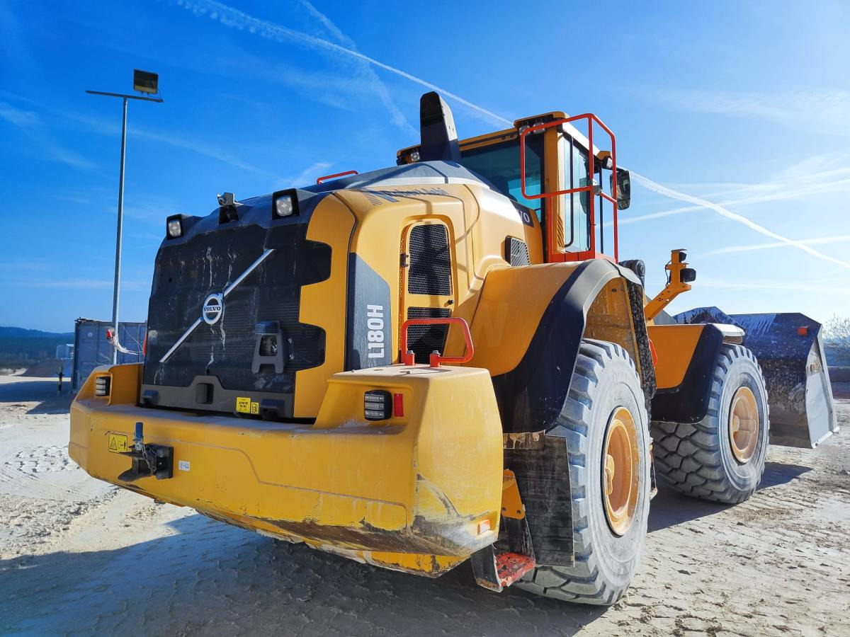 Volvo L180H - Tekerlekli yükleyici: fotoğraf 3 Volvo L180H - Tekerlekli yükleyici: fotoğraf 3