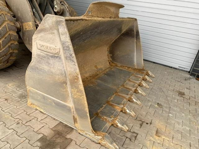 Volvo L90H - Tekerlekli yükleyici: fotoğraf 5 Volvo L90H - Tekerlekli yükleyici: fotoğraf 5