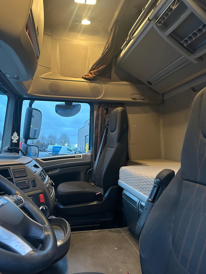 DAF XF 530 - Çekici: fotoğraf 5 DAF XF 530 - Çekici: fotoğraf 5