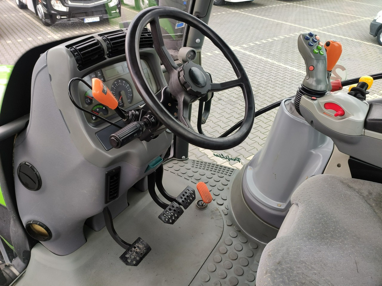 Traktör Deutz Fahr Agrotron M620 4x4 Przedni Tuz Wałek W.O.M Wyjścia do Przyczepy: fotoğraf 25