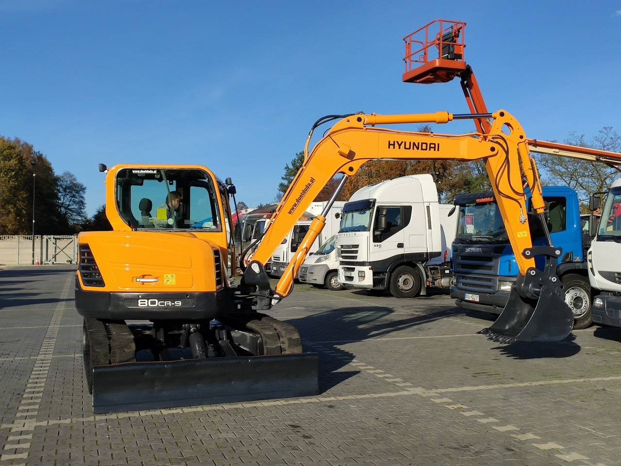 Hyundai ROBEX 80CR-9 2013r 8,3 tony - Paletli ekskavatör: fotoğraf 4 Hyundai ROBEX 80CR-9 2013r 8,3 tony - Paletli ekskavatör: fotoğraf 4