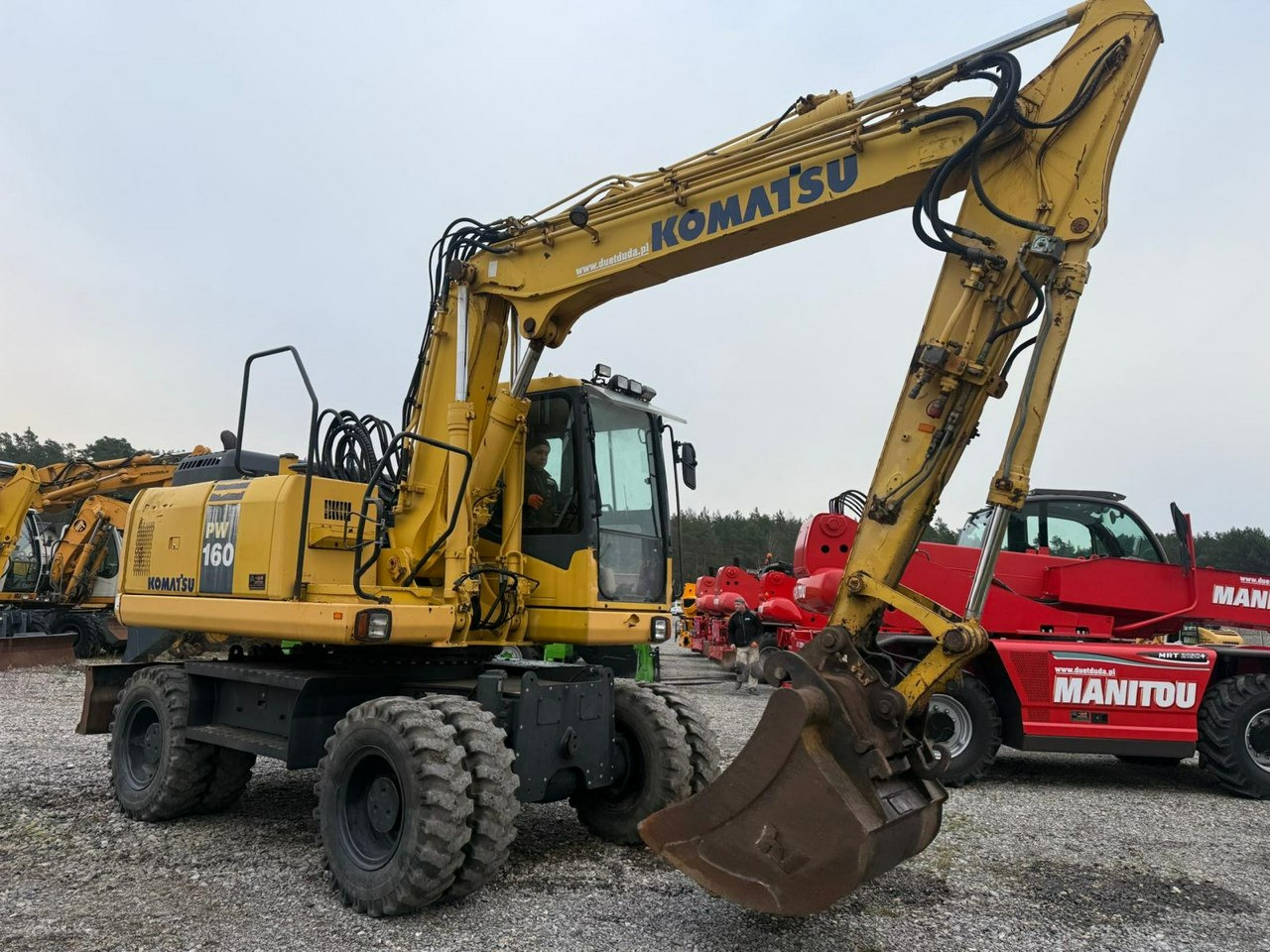 Komatsu PW160-7E0 Szybko Złącze Sprawna Stan Dobry - Tekerlekli ekskavatör: fotoğraf 2 Komatsu PW160-7E0 Szybko Złącze Sprawna Stan Dobry - Tekerlekli ekskavatör: fotoğraf 2