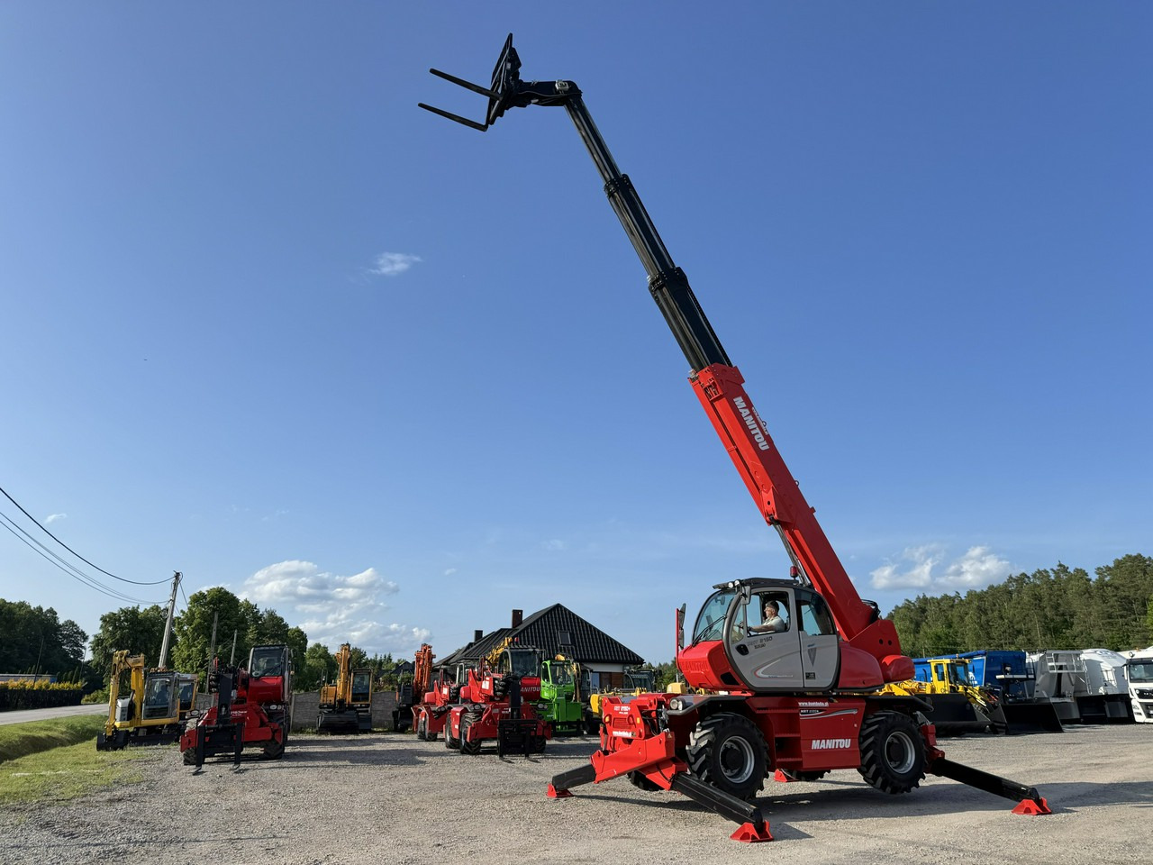 Manitou MRT 2150 ROTO Ładowarka Teleskopowa Obrotowa 2550 - Teleskopik yükleyici: fotoğraf 1 Manitou MRT 2150 ROTO Ładowarka Teleskopowa Obrotowa 2550 - Teleskopik yükleyici: fotoğraf 1