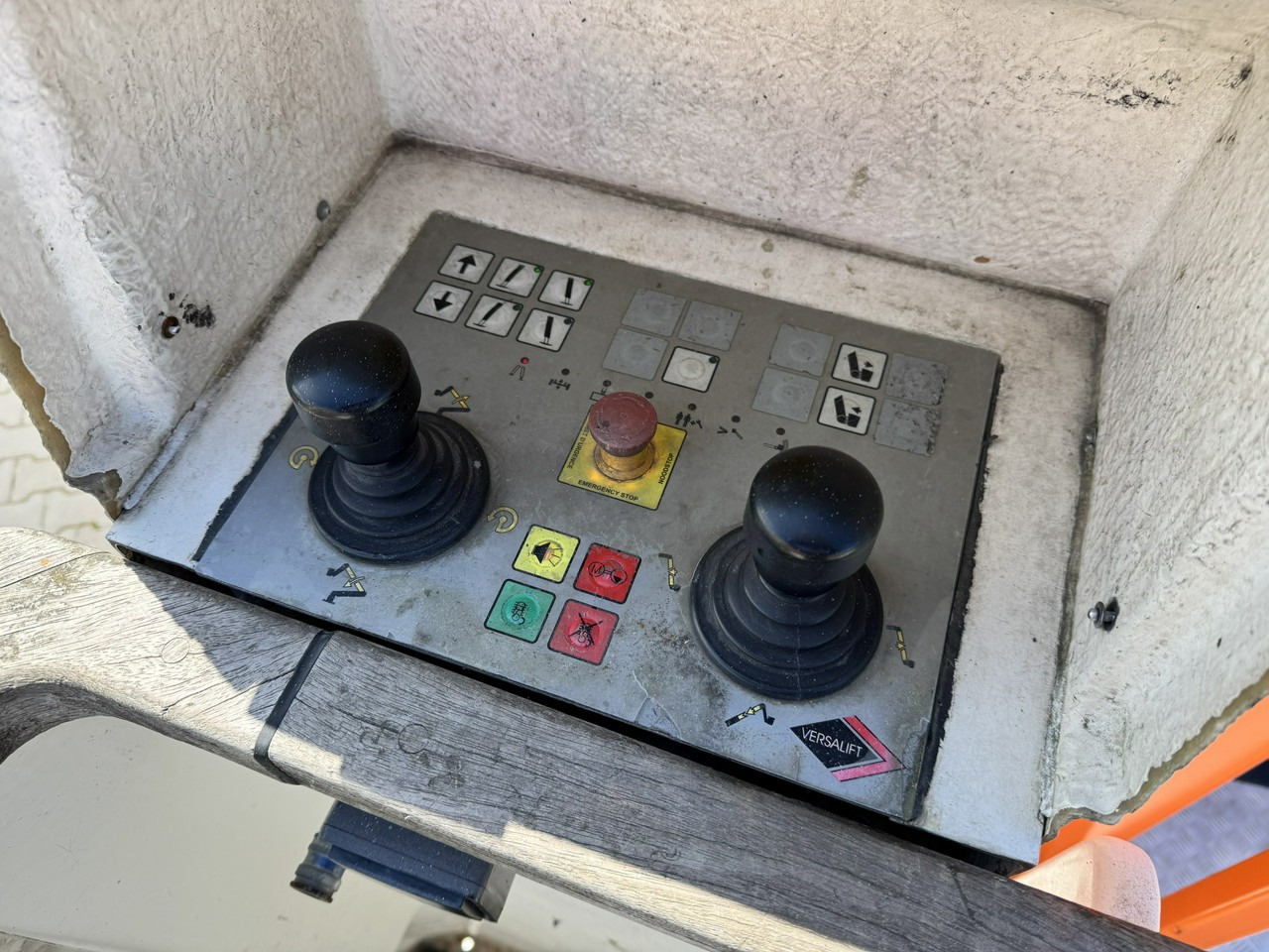 Araç üzerine platform Mercedes Sprinter Zwyżka Podnośnik Koszowy VERSALIFT KLUBB ET-36-LF UDT: fotoğraf 18