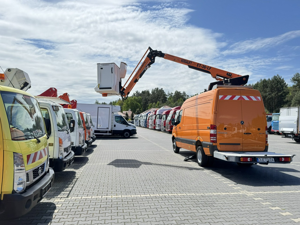 Araç üzerine platform Mercedes Sprinter Zwyżka Podnośnik Koszowy VERSALIFT KLUBB ET-36-LF UDT: fotoğraf 24