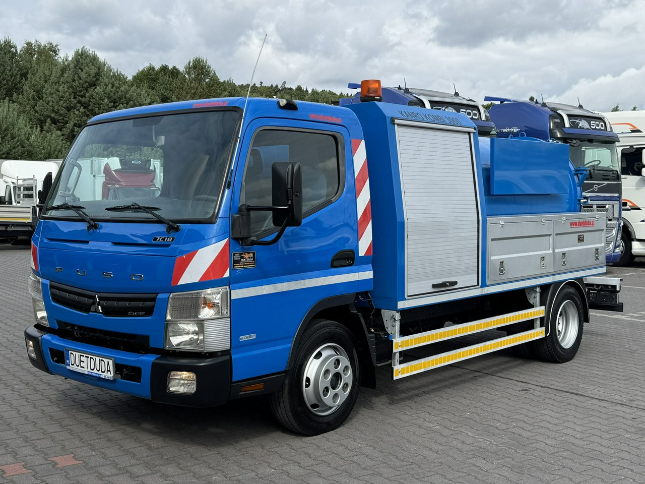 Mitsubishi Canter 7C18 3.0/150 KM Asenizcyjny - Vidanjör: fotoğraf 2 Mitsubishi Canter 7C18 3.0/150 KM Asenizcyjny - Vidanjör: fotoğraf 2