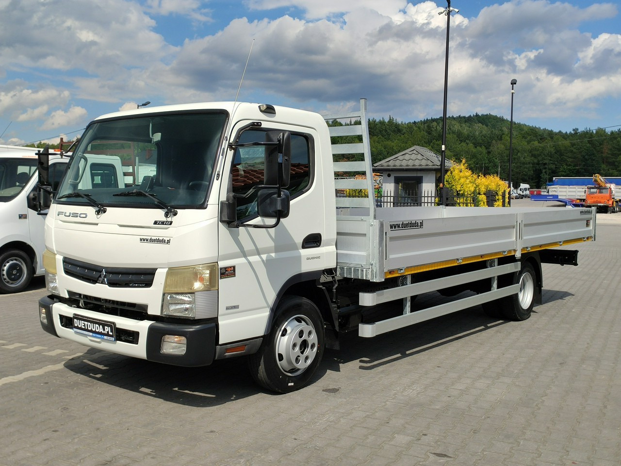 Mitsubishi Canter 7C18 3.0/150 KM Skrzyniowy Automat Klima - Sal/ Açık kasa kamyon: fotoğraf 5 Mitsubishi Canter 7C18 3.0/150 KM Skrzyniowy Automat Klima - Sal/ Açık kasa kamyon: fotoğraf 5