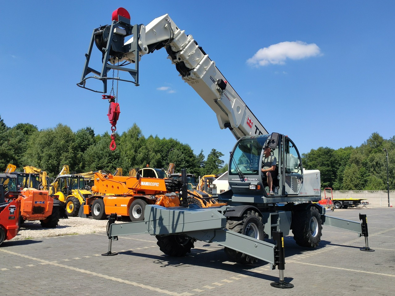 Terex Lift GTH 5022 ROTO Obrotowa Ładowarka Teleskopowa - Teleskopik yükleyici: fotoğraf 5 Terex Lift GTH 5022 ROTO Obrotowa Ładowarka Teleskopowa - Teleskopik yükleyici: fotoğraf 5