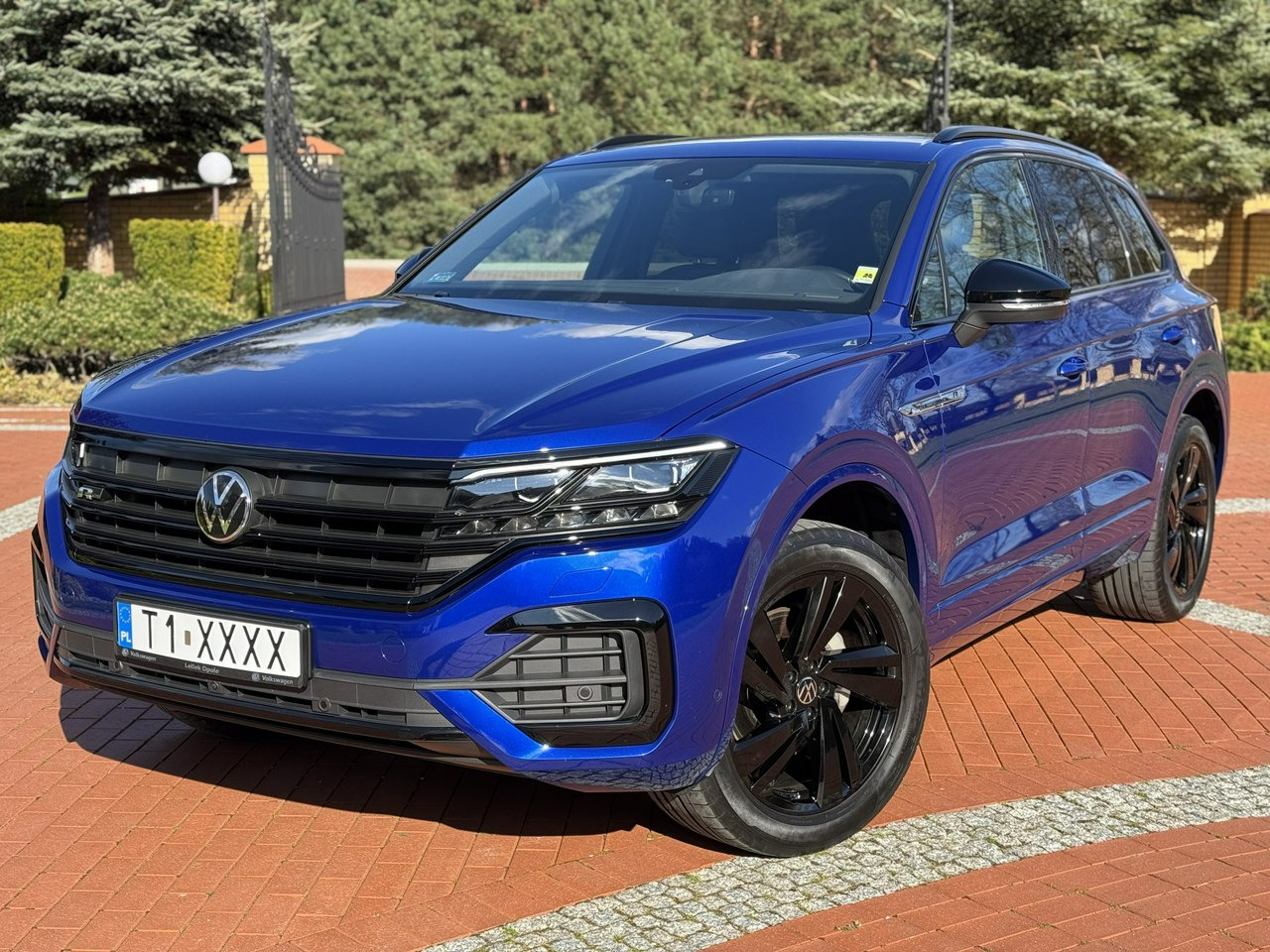 Volkswagen Touareg - SUV: fotoğraf 3 Volkswagen Touareg - SUV: fotoğraf 3