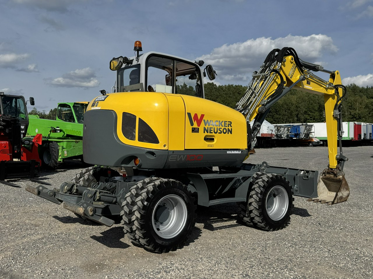 Wacker Neuson EW100 Pług + Podpory 10 ton Szybkozłącze Klimatyzacja - Tekerlekli ekskavatör: fotoğraf 2 Wacker Neuson EW100 Pług + Podpory 10 ton Szybkozłącze Klimatyzacja - Tekerlekli ekskavatör: fotoğraf 2
