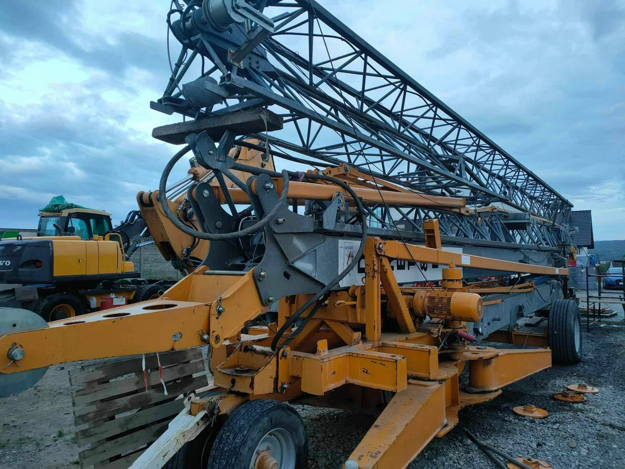 Inny SAN MARCO SM-351 Dźwig Budowlany 2010r Mało Używany !!! finansal kiralama inny SAN MARCO SM-351 Dźwig Budowlany 2010r Mało Używany !!!: fotoğraf 7