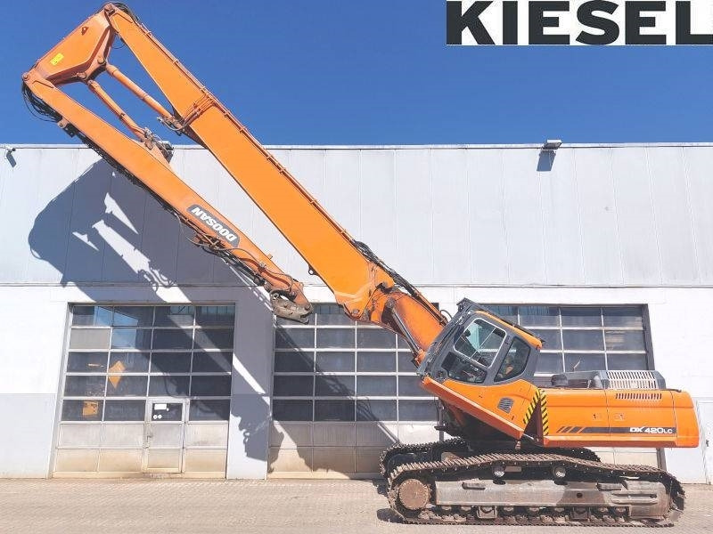 Doosan DX 420 LC - Yıkım ekskavatör: fotoğraf 1 Doosan DX 420 LC - Yıkım ekskavatör: fotoğraf 1