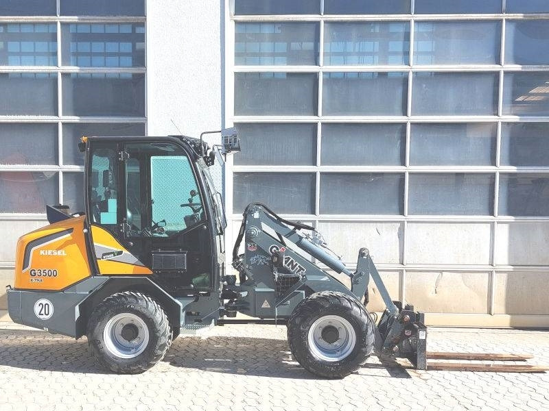 Giant G 3500 X-Tra - Mini yükleyici: fotoğraf 5 Giant G 3500 X-Tra - Mini yükleyici: fotoğraf 5