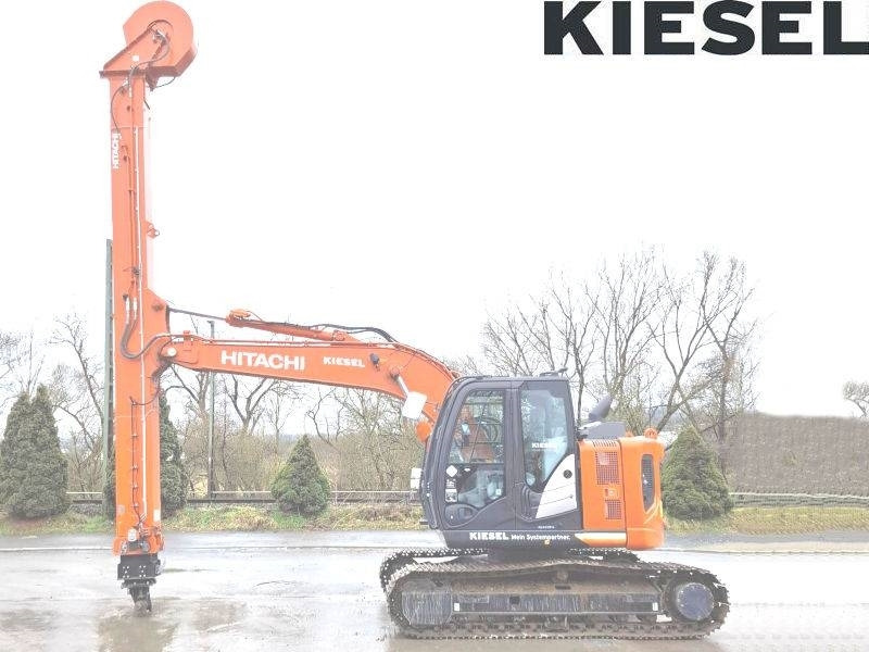 Hitachi ZX 135 US-6 Teledipper - Paletli ekskavatör: fotoğraf 1 Hitachi ZX 135 US-6 Teledipper - Paletli ekskavatör: fotoğraf 1