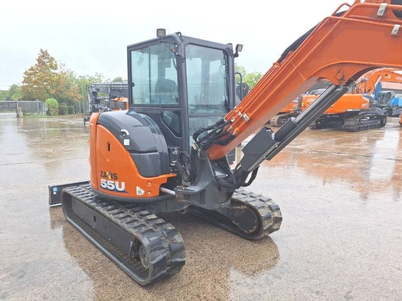 Hitachi ZX 55 U-6 - Mini ekskavatör: fotoğraf 4 Hitachi ZX 55 U-6 - Mini ekskavatör: fotoğraf 4