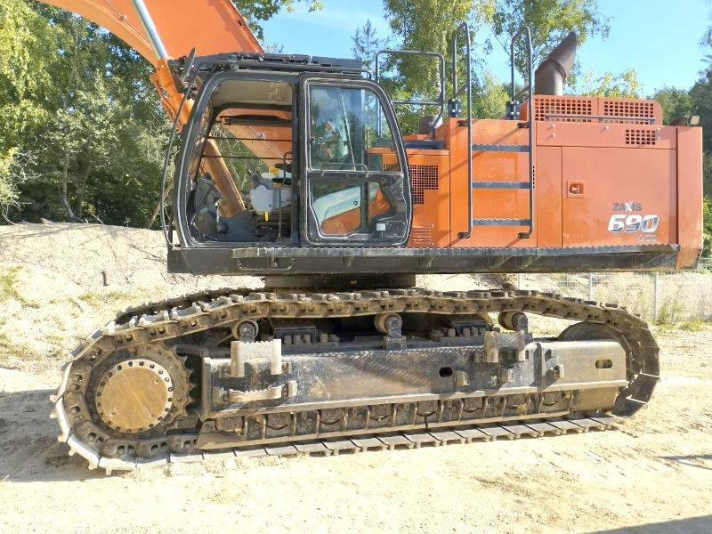 Hitachi ZX 690 LCH-7 - Paletli ekskavatör: fotoğraf 2 Hitachi ZX 690 LCH-7 - Paletli ekskavatör: fotoğraf 2