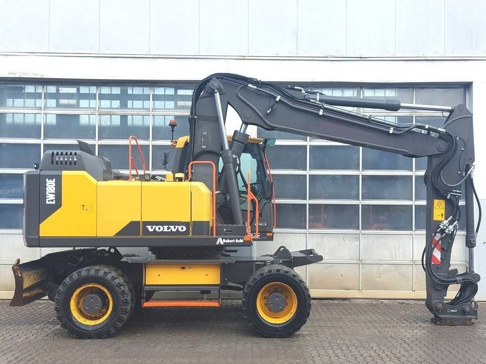 Volvo EW 180 E - Tekerlekli ekskavatör: fotoğraf 5 Volvo EW 180 E - Tekerlekli ekskavatör: fotoğraf 5