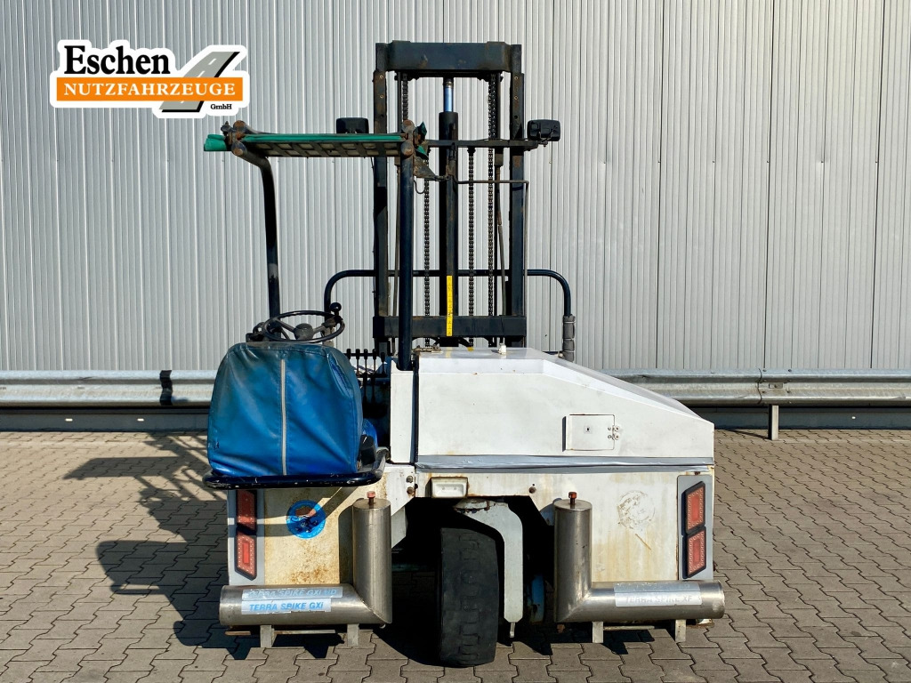 Cangaru ST 4U 53 2035 DR Mitnahmestapler - Dizel forklift: fotoğraf 4 Cangaru ST 4U 53 2035 DR Mitnahmestapler - Dizel forklift: fotoğraf 4