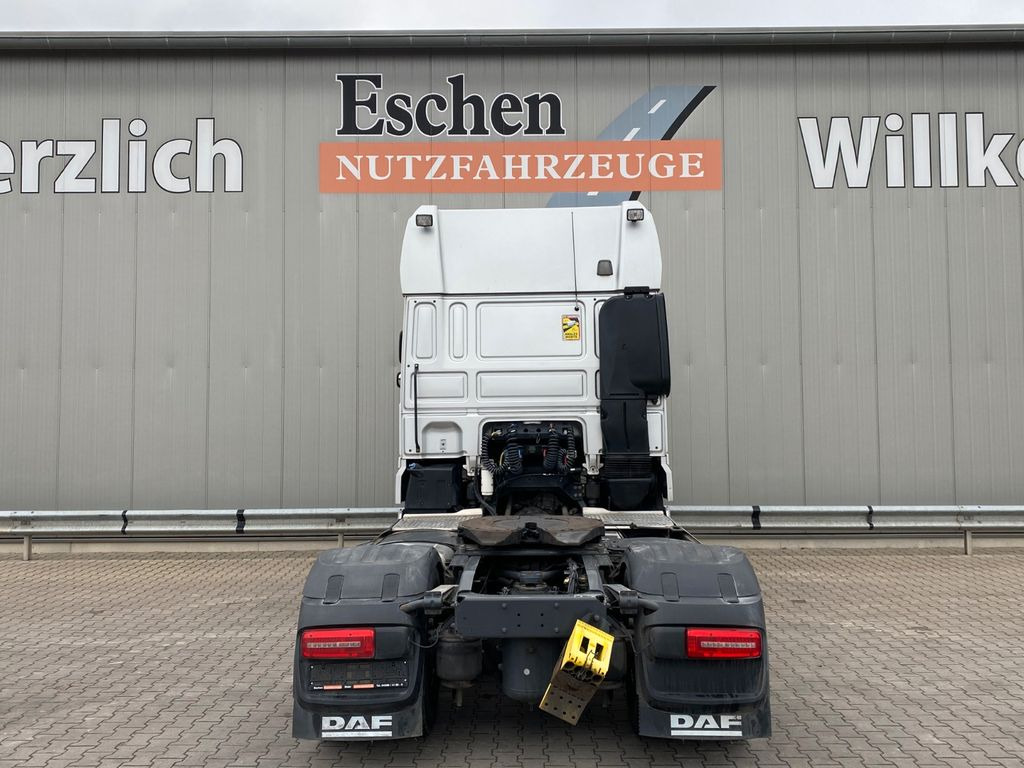 DAF XF 530 | Retarder*SSC*Standklima*Navi*Skylights - Çekici: fotoğraf 4 DAF XF 530 | Retarder*SSC*Standklima*Navi*Skylights - Çekici: fotoğraf 4