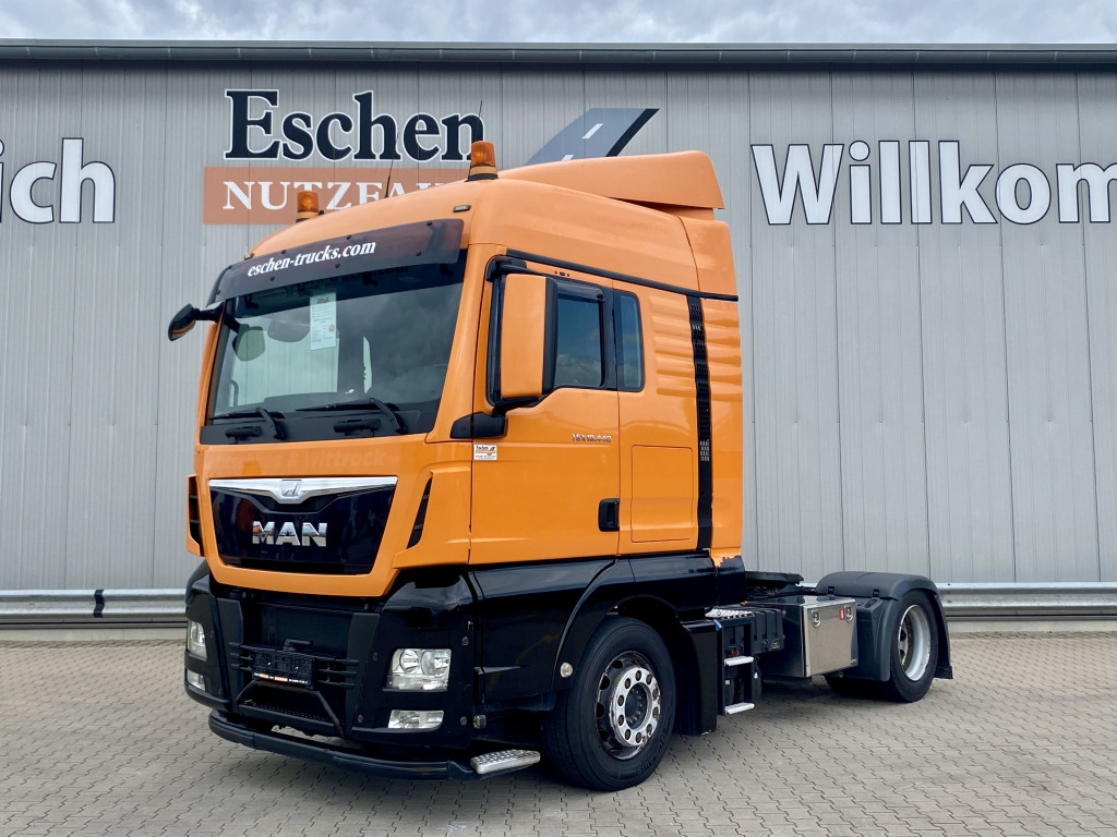 MAN TGX 18.440 4x2 LLS-U Lowliner - Çekici: fotoğraf 1 MAN TGX 18.440 4x2 LLS-U Lowliner - Çekici: fotoğraf 1
