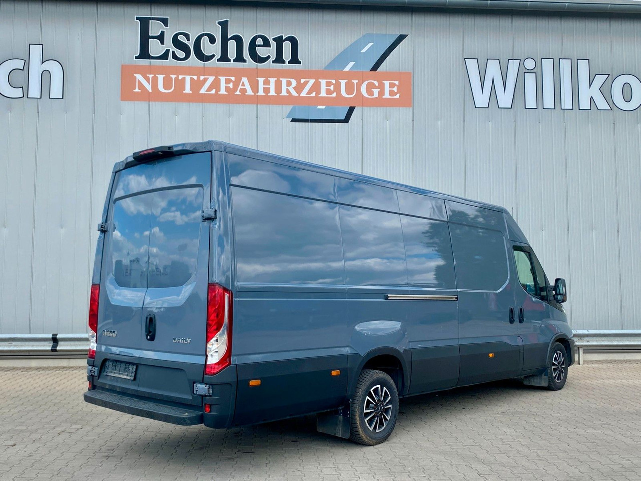 Iveco 35 S 16 Daily | Schiebetür*Kamera*Navi*AC*1.Hand - Panelvan: fotoğraf 5 Iveco 35 S 16 Daily | Schiebetür*Kamera*Navi*AC*1.Hand - Panelvan: fotoğraf 5
