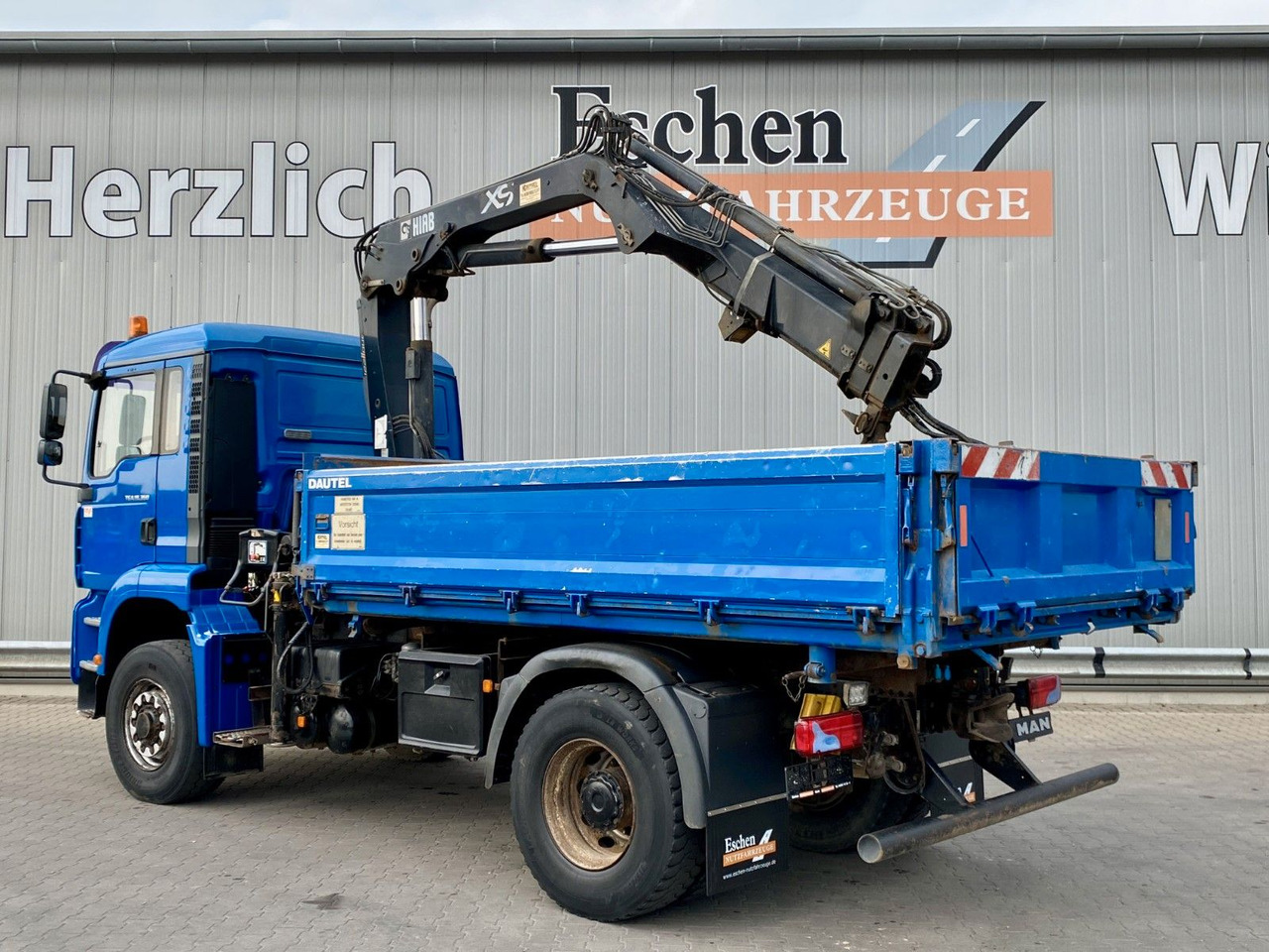MAN TGA 18.360 4x4H BL*HIAB 122 BS-2*Dautel 3-Seiten - Damperli kamyon, Vinçli kamyon: fotoğraf 4 MAN TGA 18.360 4x4H BL*HIAB 122 BS-2*Dautel 3-Seiten - Damperli kamyon, Vinçli kamyon: fotoğraf 4