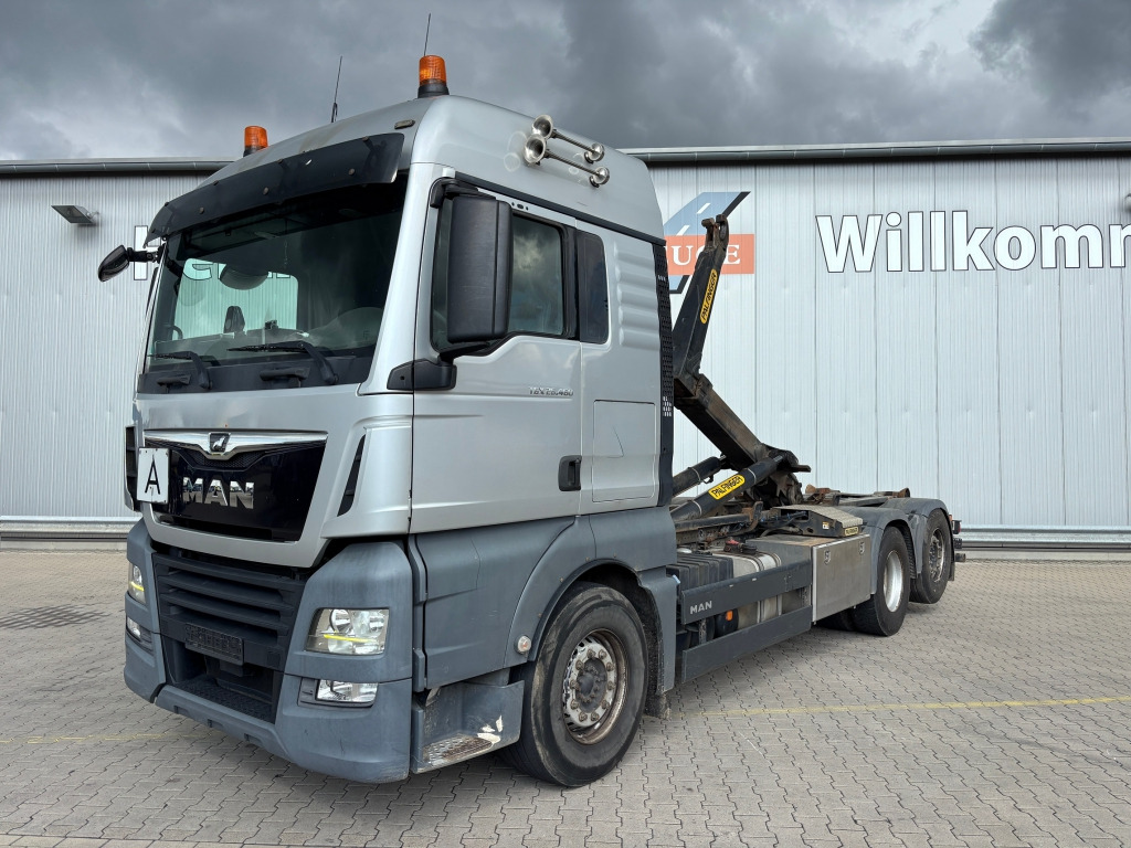 MAN TGX 26.460 / 6x2-4 BL - Kancalı yükleyici kamyon: fotoğraf 2 MAN TGX 26.460 / 6x2-4 BL - Kancalı yükleyici kamyon: fotoğraf 2