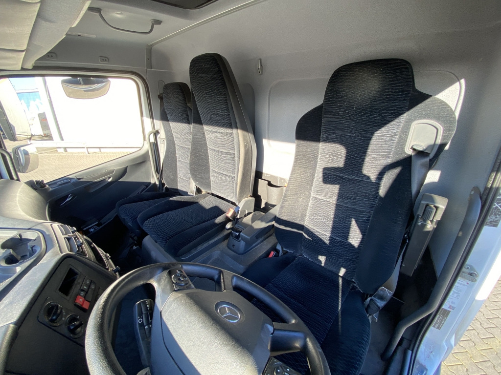 Mercedes-Benz 818 L Atego / BÄR-LBW - Kapalı kasa kamyon: fotoğraf 5 Mercedes-Benz 818 L Atego / BÄR-LBW - Kapalı kasa kamyon: fotoğraf 5