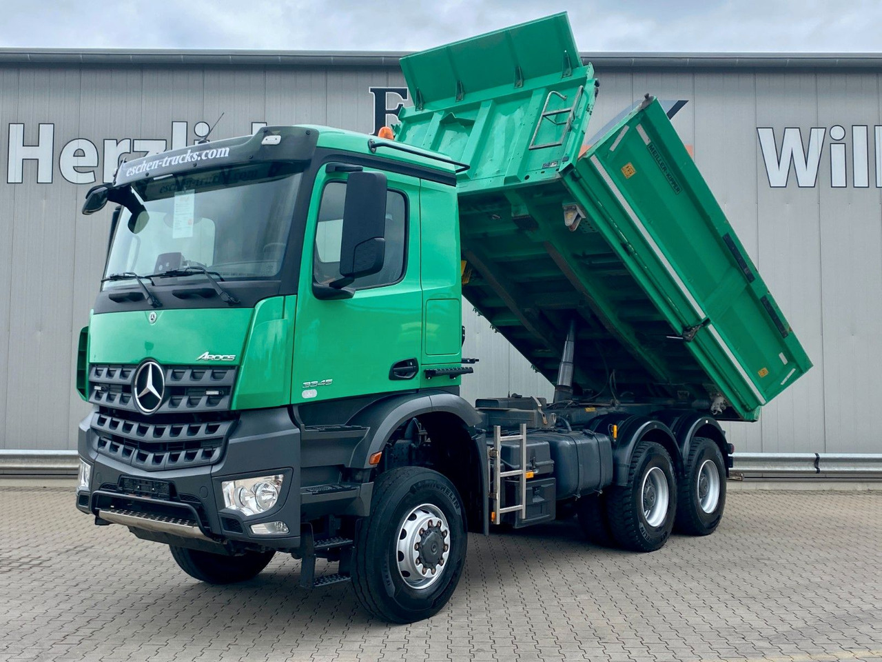 Mercedes-Benz Arocs 3345 6x6 | MEILLER*Bordmatik*Blatt*AHK+Oel - Damperli kamyon: fotoğraf 1 Mercedes-Benz Arocs 3345 6x6 | MEILLER*Bordmatik*Blatt*AHK+Oel - Damperli kamyon: fotoğraf 1