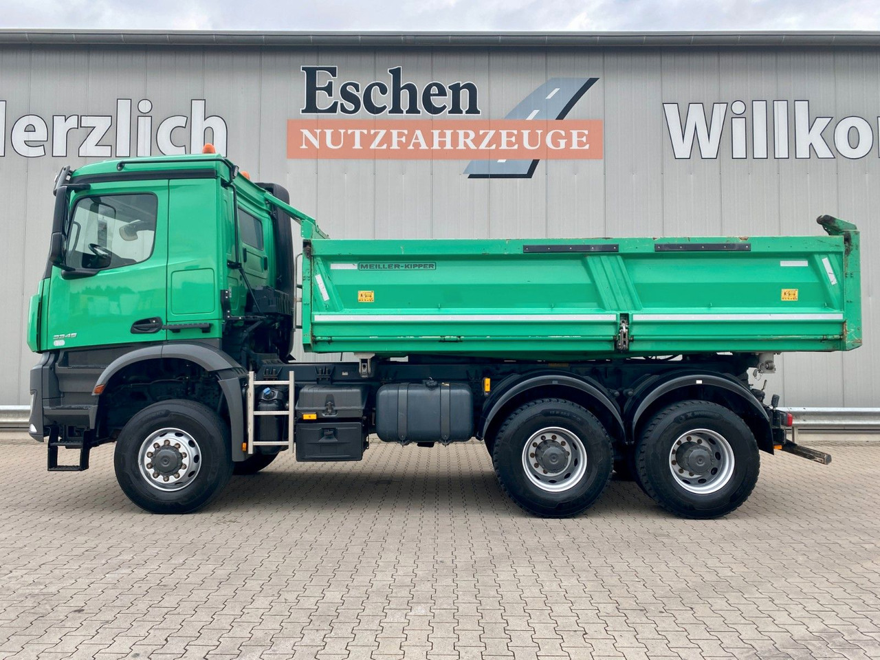 Mercedes-Benz Arocs 3345 6x6 | MEILLER*Bordmatik*Blatt*AHK+Oel - Damperli kamyon: fotoğraf 3 Mercedes-Benz Arocs 3345 6x6 | MEILLER*Bordmatik*Blatt*AHK+Oel - Damperli kamyon: fotoğraf 3