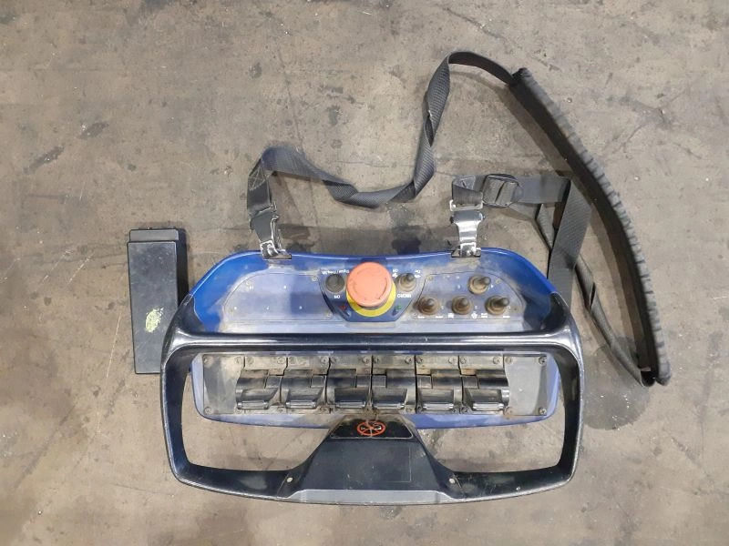 Grúa Bonfiglioli P.15000L - Araç üstü vinç - Kamyon: fotoğraf 1 Grúa Bonfiglioli P.15000L - Araç üstü vinç - Kamyon: fotoğraf 1