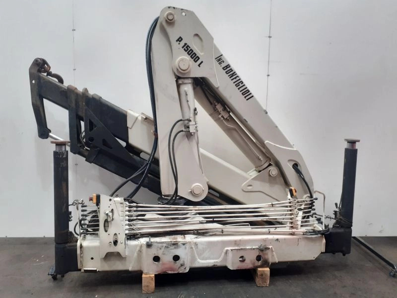 Grúa Bonfiglioli P15000L - Araç üstü vinç - Kamyon: fotoğraf 3 Grúa Bonfiglioli P15000L - Araç üstü vinç - Kamyon: fotoğraf 3
