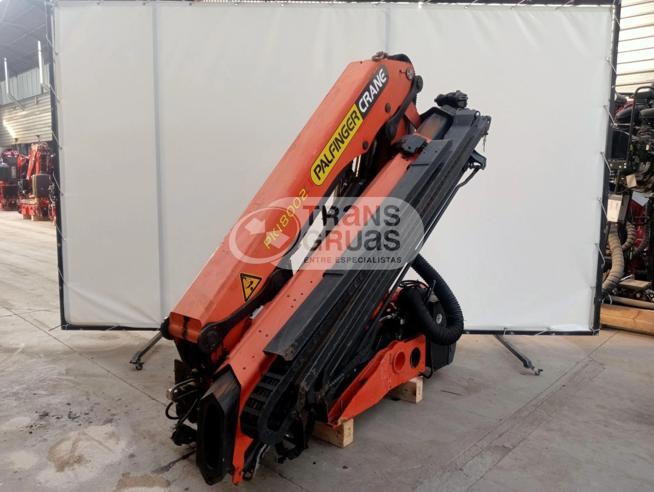Grúa Palfinger PK 18002 EH - Araç üstü vinç - Kamyon: fotoğraf 1 Grúa Palfinger PK 18002 EH - Araç üstü vinç - Kamyon: fotoğraf 1