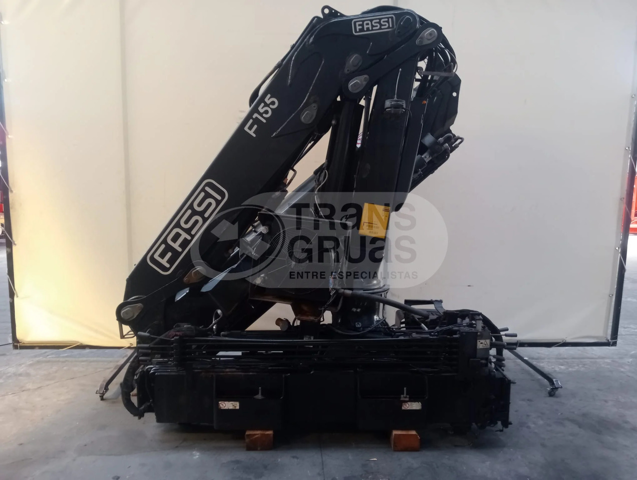 Grúa hidráulica Hiab 095-3 - Araç üstü vinç: fotoğraf 4 Grúa hidráulica Hiab 095-3 - Araç üstü vinç: fotoğraf 4