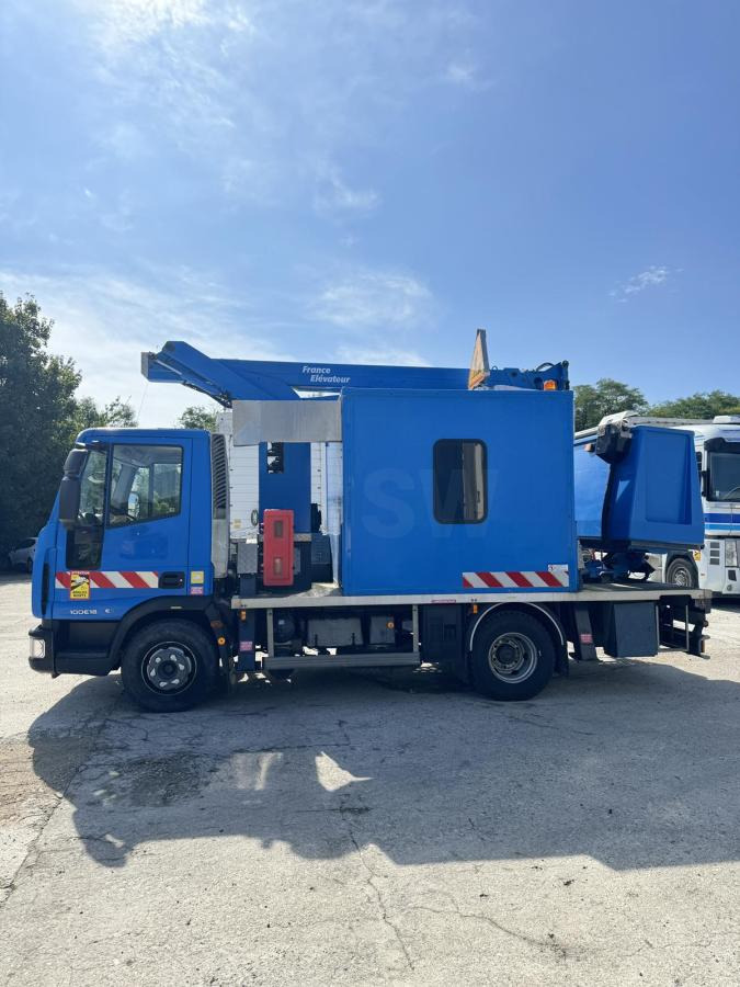 Iveco Eurocargo 100E18 - Araç üzerine platform: fotoğraf 5 Iveco Eurocargo 100E18 - Araç üzerine platform: fotoğraf 5