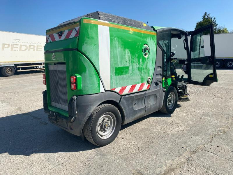 Mathieu Azura MC210 - Yol süpürme aracı: fotoğraf 2 Mathieu Azura MC210 - Yol süpürme aracı: fotoğraf 2