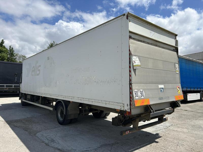 Renault Midlum 180 - Kapalı kasa kamyon: fotoğraf 5 Renault Midlum 180 - Kapalı kasa kamyon: fotoğraf 5