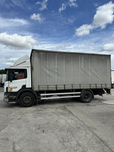 Scania 94 D220 - Tenteli kamyon: fotoğraf 5 Scania 94 D220 - Tenteli kamyon: fotoğraf 5