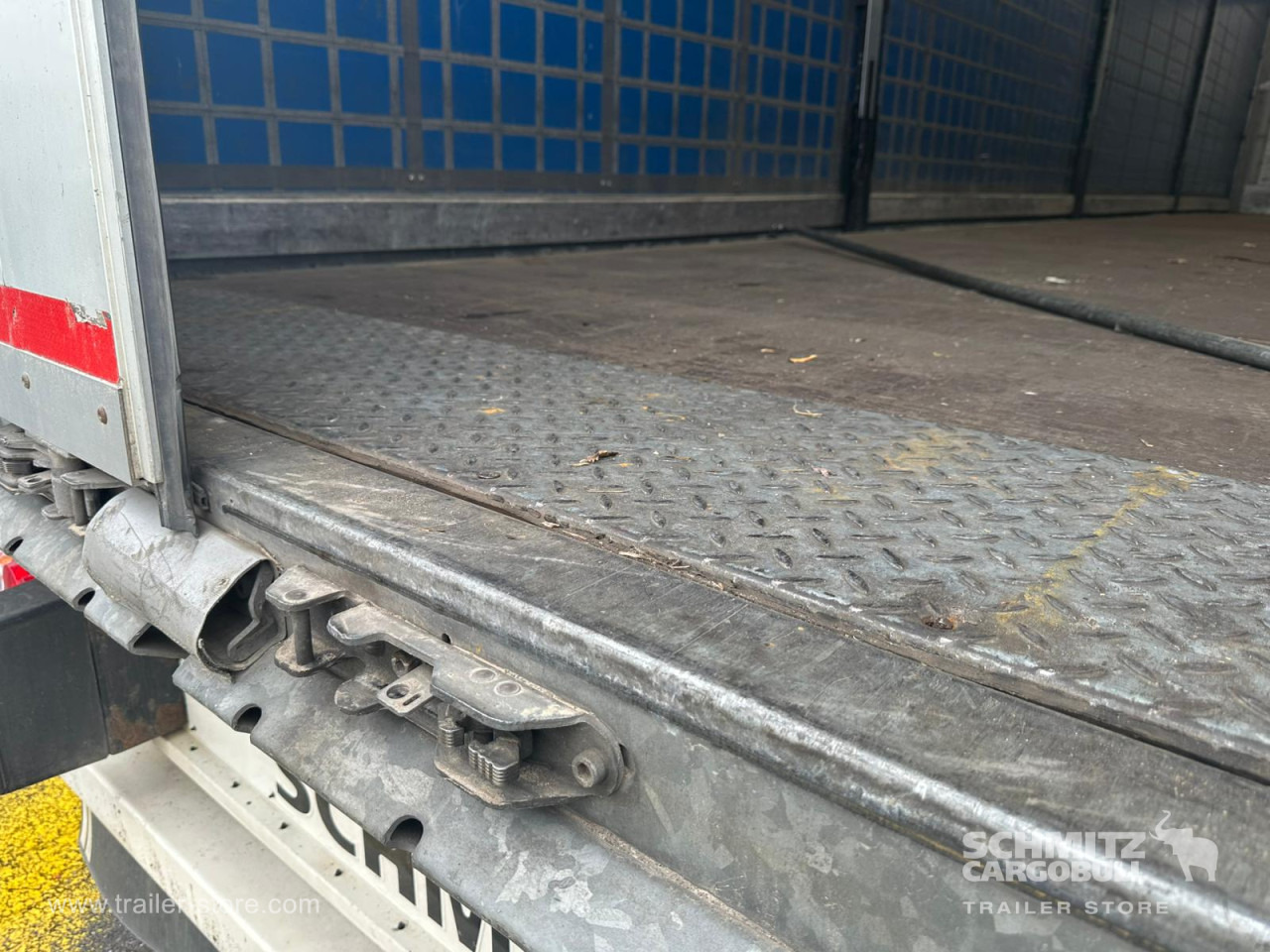SCHMITZ Curtainsider Standard - Tenteli dorse: fotoğraf 5 SCHMITZ Curtainsider Standard - Tenteli dorse: fotoğraf 5