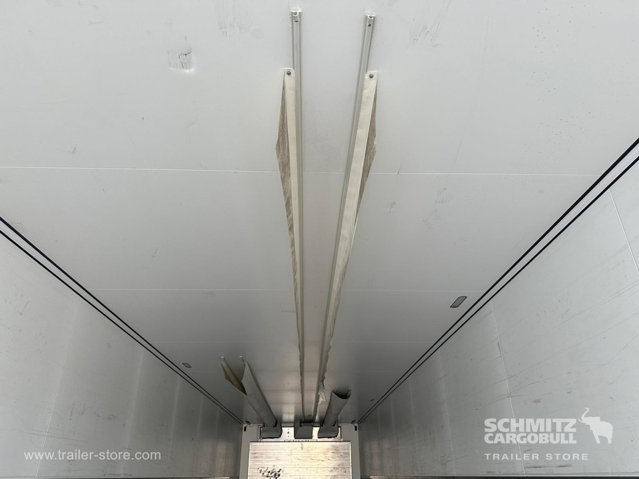 SCHMITZ Reefer Standard - Izotermik dorse: fotoğraf 3 SCHMITZ Reefer Standard - Izotermik dorse: fotoğraf 3