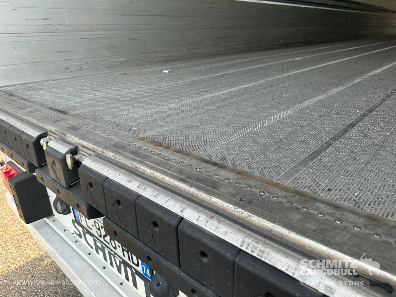 SCHMITZ Reefer Standard - Izotermik dorse: fotoğraf 4 SCHMITZ Reefer Standard - Izotermik dorse: fotoğraf 4