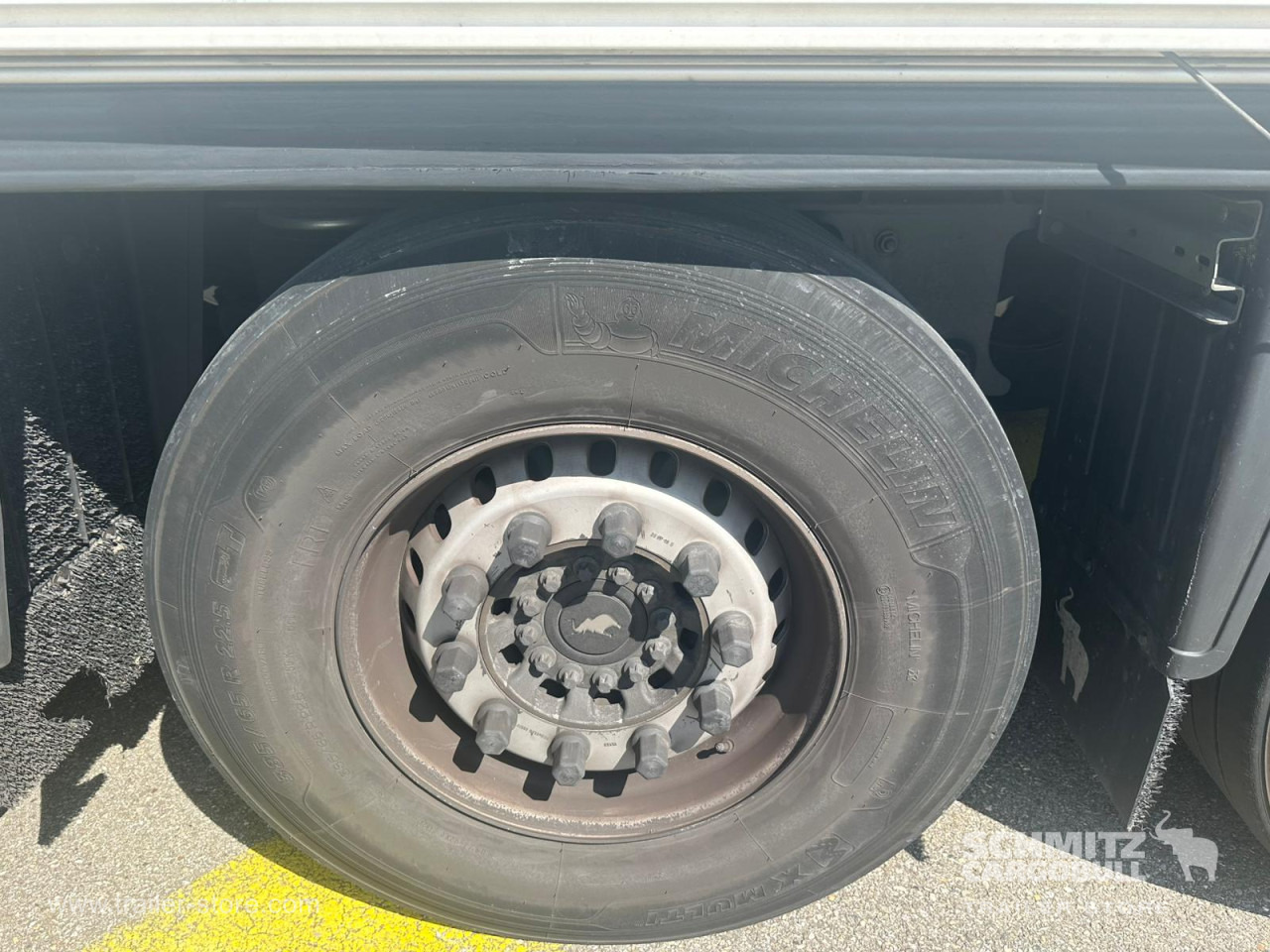 SCHMITZ Reefer Standard Taillift - Izotermik dorse: fotoğraf 3 SCHMITZ Reefer Standard Taillift - Izotermik dorse: fotoğraf 3