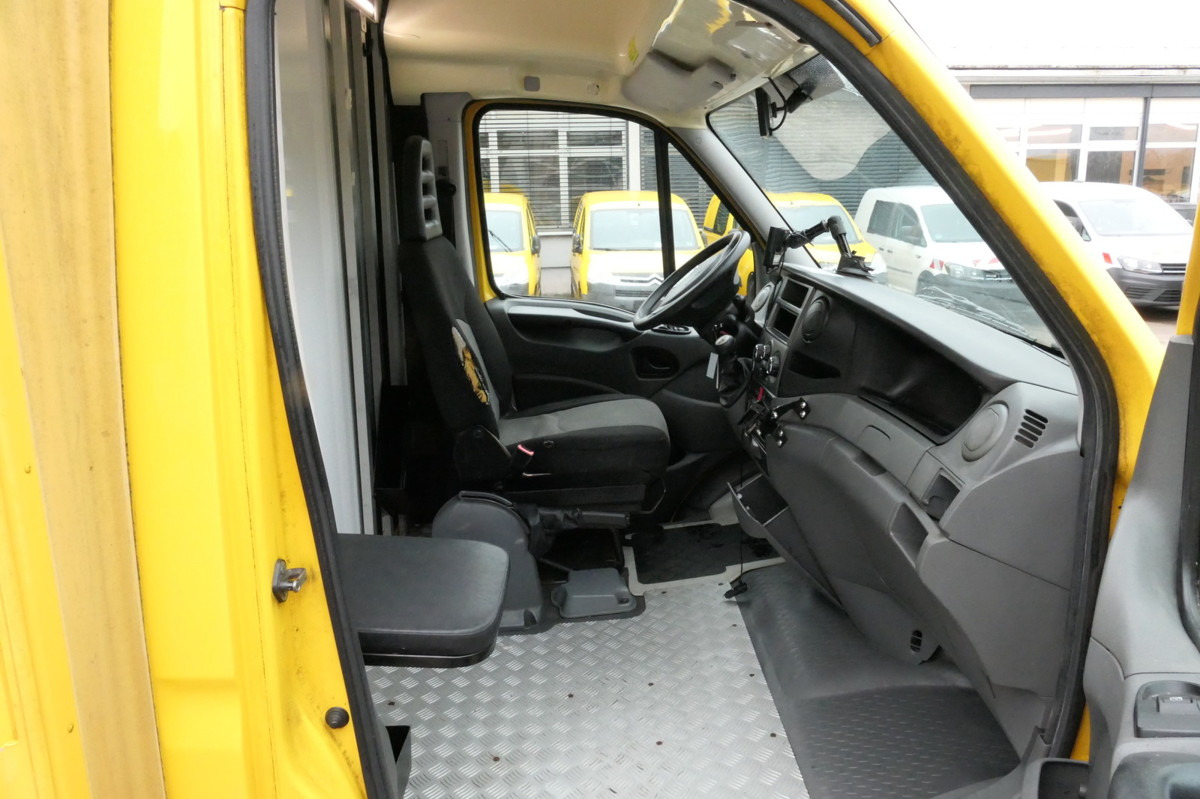 IVECO Daily 35 S11 C30C AUTOMATIK KAMERA MAXI KAMERA R - Kapalı kasa kamyonet: fotoğraf 5 IVECO Daily 35 S11 C30C AUTOMATIK KAMERA MAXI KAMERA R - Kapalı kasa kamyonet: fotoğraf 5