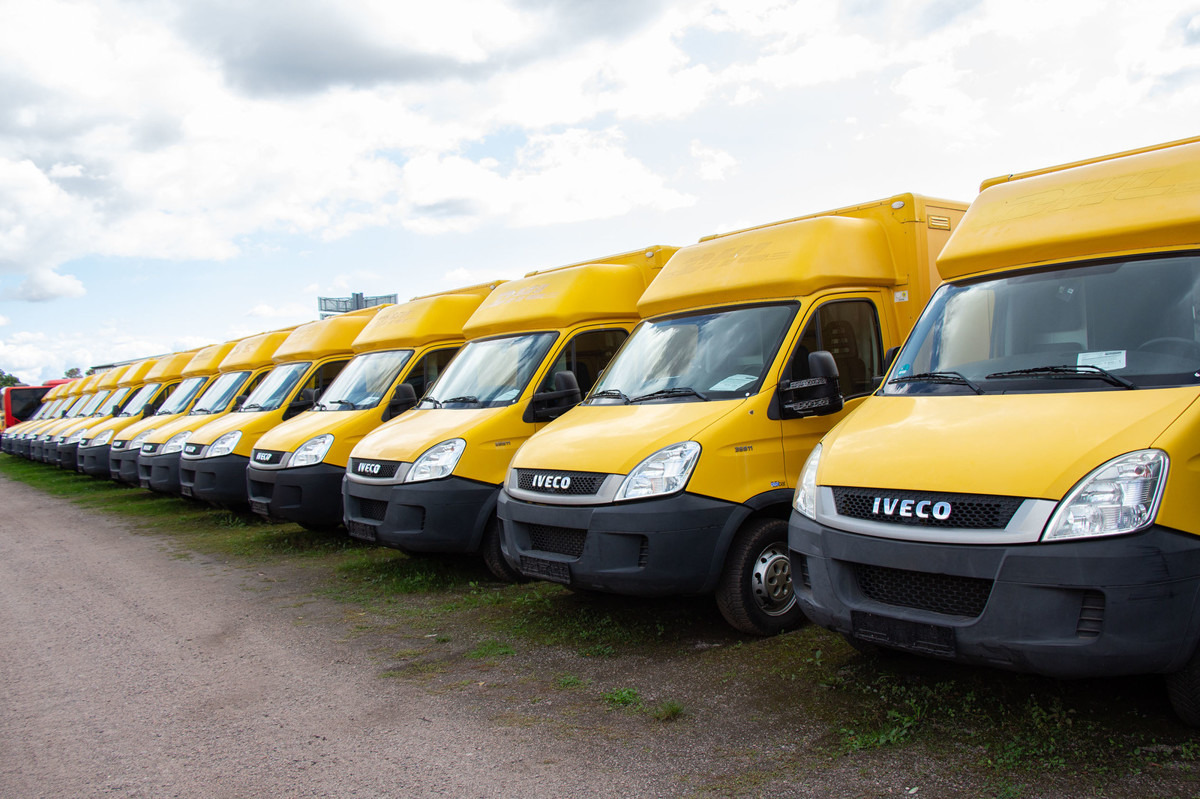 IVECO Daily 35 S11 C30C AUTOMATIK KAMERA MAXI Regale L - Kapalı kasa kamyonet: fotoğraf 1 IVECO Daily 35 S11 C30C AUTOMATIK KAMERA MAXI Regale L - Kapalı kasa kamyonet: fotoğraf 1