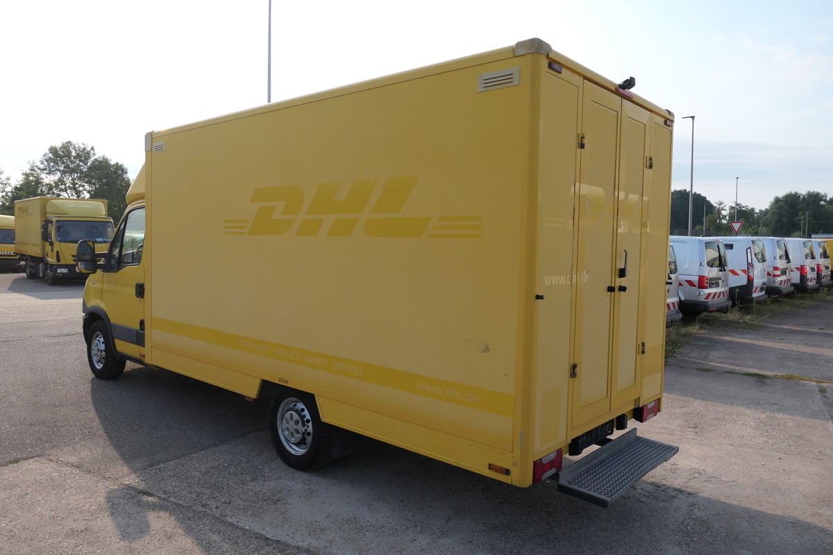 IVECO Daily 35 S11 C30C AUTOMATIK KAMERA Regale LUFT D - Kapalı kasa kamyonet: fotoğraf 4 IVECO Daily 35 S11 C30C AUTOMATIK KAMERA Regale LUFT D - Kapalı kasa kamyonet: fotoğraf 4