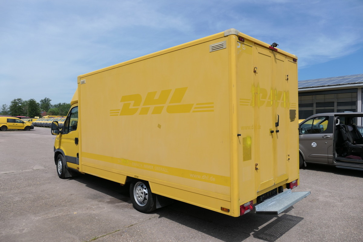 IVECO Daily 35 S11 C30C AUTOMATIK KAMERA Regale LUFT D - Kapalı kasa kamyonet: fotoğraf 4 IVECO Daily 35 S11 C30C AUTOMATIK KAMERA Regale LUFT D - Kapalı kasa kamyonet: fotoğraf 4