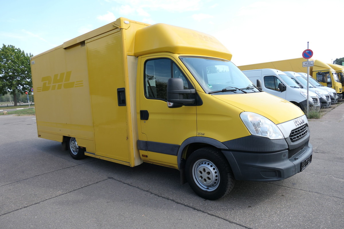 IVECO Daily 35 S11 C30C AUTOMATIK KAMERA Regale LUFT D - Kapalı kasa kamyonet: fotoğraf 2 IVECO Daily 35 S11 C30C AUTOMATIK KAMERA Regale LUFT D - Kapalı kasa kamyonet: fotoğraf 2