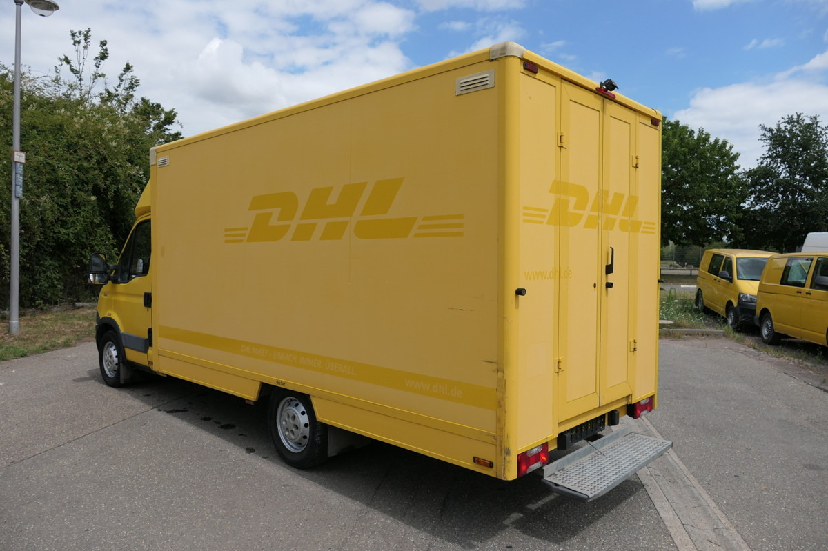 IVECO Daily 35 S11 C30C AUTOMATIK KAMERA Regale LUFT D - Kapalı kasa kamyonet: fotoğraf 4 IVECO Daily 35 S11 C30C AUTOMATIK KAMERA Regale LUFT D - Kapalı kasa kamyonet: fotoğraf 4