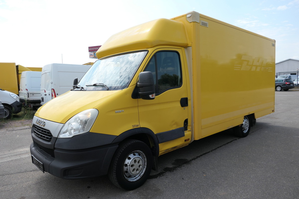 IVECO Daily 35 S11 C30C AUTOMATIK KAMERA Regale LUFT D - Kapalı kasa kamyonet: fotoğraf 2 IVECO Daily 35 S11 C30C AUTOMATIK KAMERA Regale LUFT D - Kapalı kasa kamyonet: fotoğraf 2