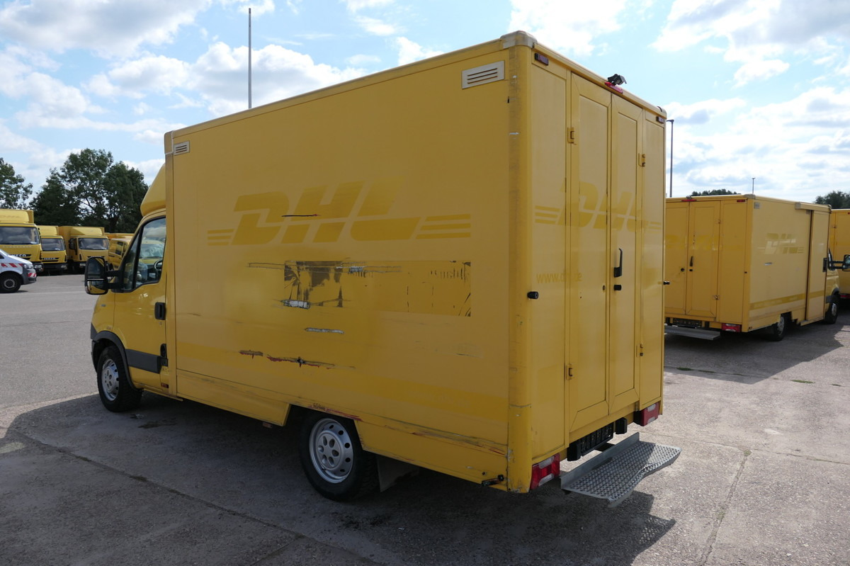 IVECO Daily 35 S11 C30C KURZ AUTOMATIK KAMERA Regale L - Kapalı kasa kamyonet: fotoğraf 4 IVECO Daily 35 S11 C30C KURZ AUTOMATIK KAMERA Regale L - Kapalı kasa kamyonet: fotoğraf 4